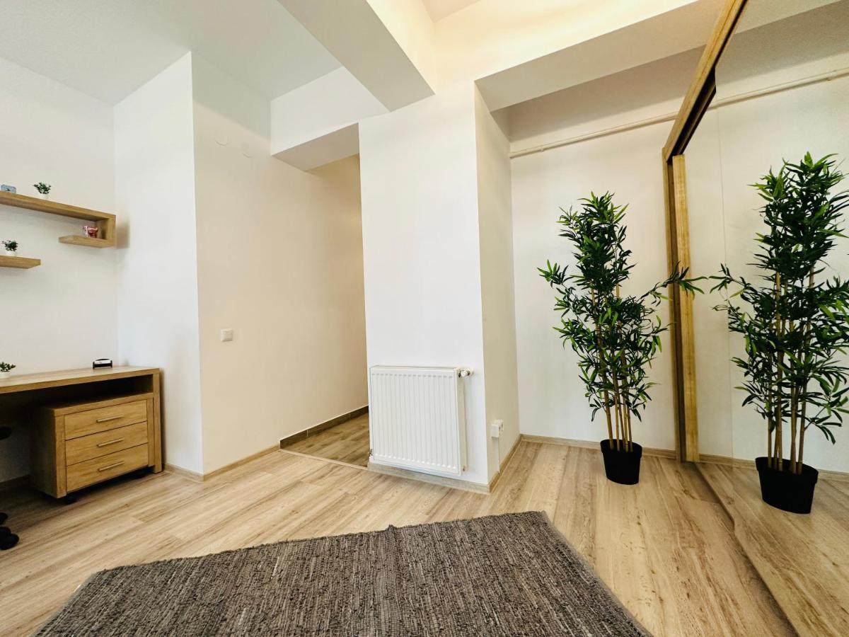 Luxury Studios Iasi Exterior photo